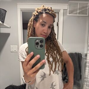 Meet your Posher, Céline